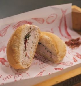 Pistolet Orignal… Comme chez Soi